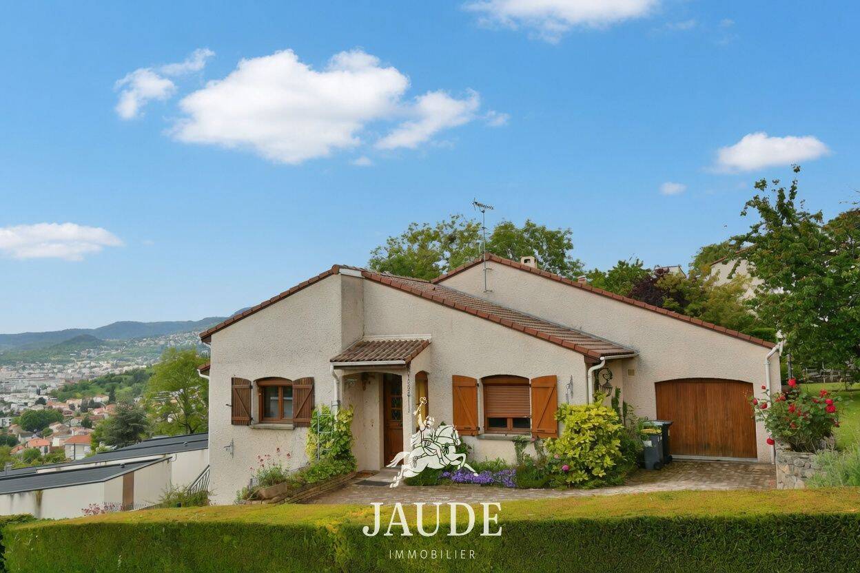 Maison 4 pièces 126 m² · à Clermont-Ferrand · 126 m² · 389 500 €