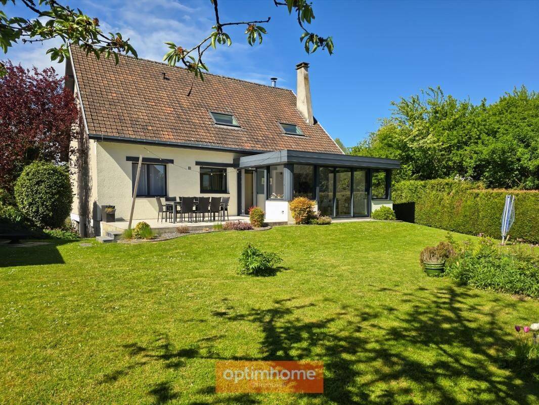 Maison 10 pièces 177 m² · à Dainville · 177 m² · 437 000 €