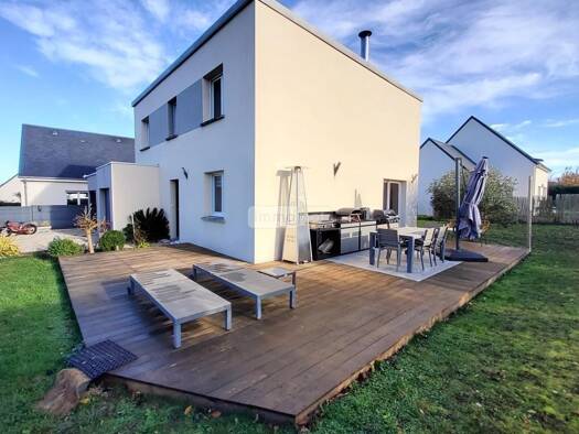 Maison à vendre 365 000 € 7 pièces 4 chambres 160 m² 601 m² de terrain Garcelles-Secqueville 14540