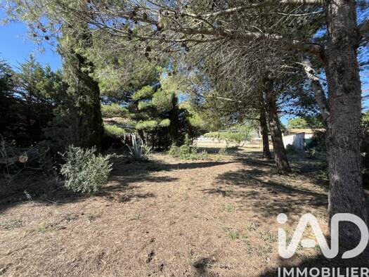 Terrain constructible viabilisé à vendre 150 000 € 750 m² de terrain Roquefort-des-Corbières 11540