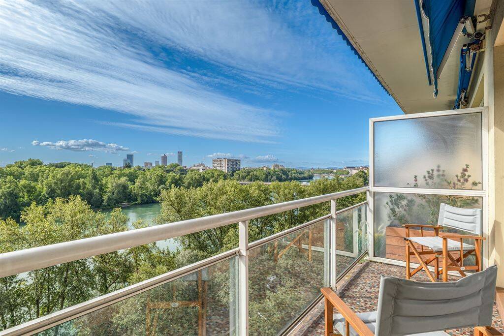 Appartement 6 pièces 143 m² · à Caluire-Et-Cuire · 142,5 m² · 690 000 €