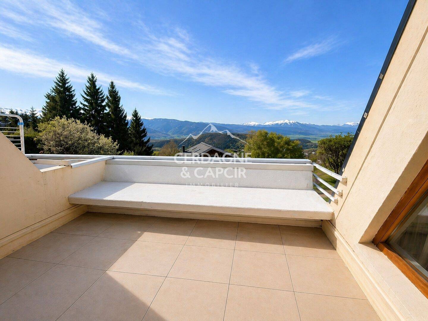 Appartement 2 pièces 56 m² · à Font-Romeu-Odeillo-Via · 55,9 m² · 186 000 €