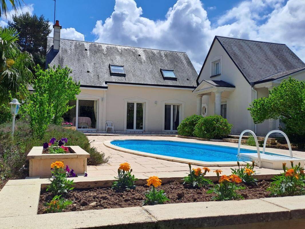 Maison 5 pièces 184 m² · à Le Magny · 184 m² · 315 000 €