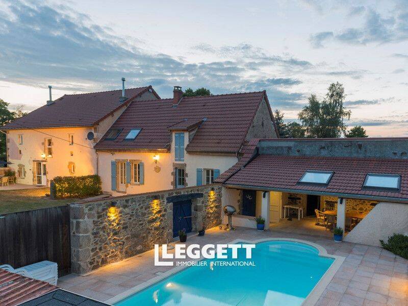 Maison 11 pièces 320 m² · à Hyds · 320 m² · 497 752 €