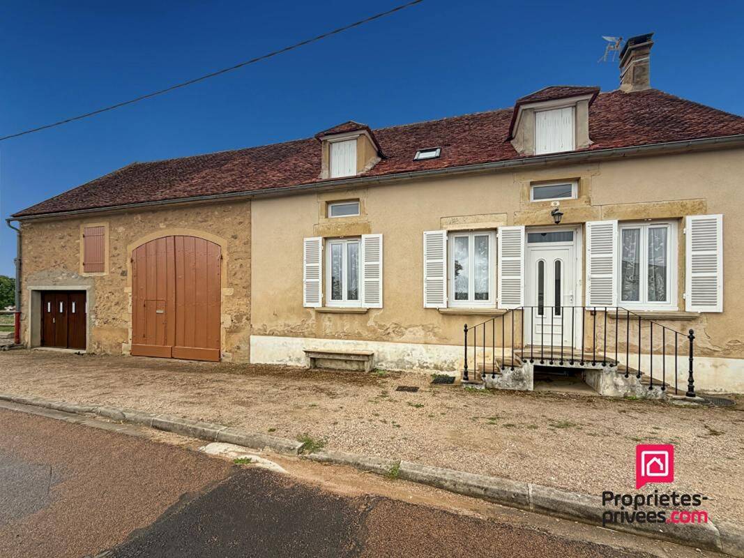 Maison 5 pièces 117 m² · à Cussy-les-Forges · 117 m² · 159 000 €