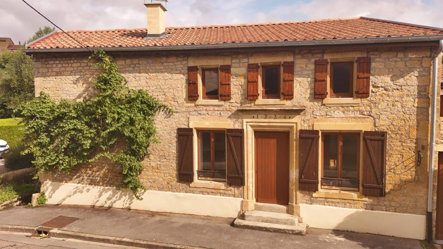 Maison 5 pièces 183 m² · à Saint-Jean-lès-Longuyon · 183 m² · 340 000 €