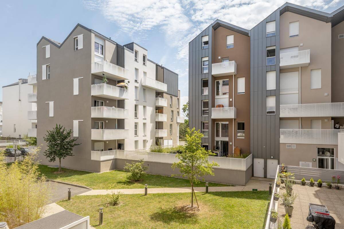 Appartement 3 pièces 65 m² · à Villeneuve-le-Roi · 65 m² · 1 375 €/mois