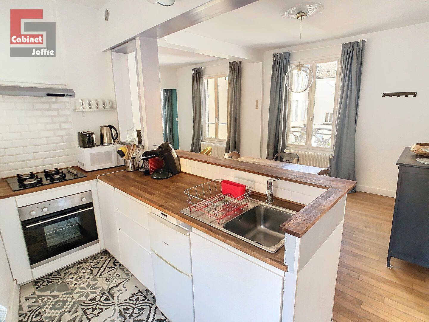 Appartement 2 pièces 49 m² · à Fontainebleau · 48,9 m² · 909 €/mois