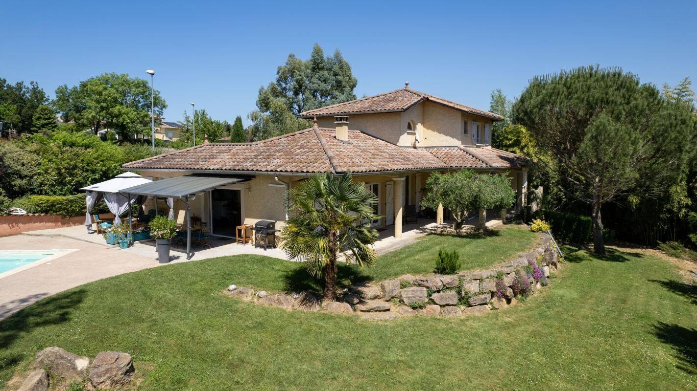 Maison 5 pièces 180 m² · à Vernioz · 180 m² · 519 000 €