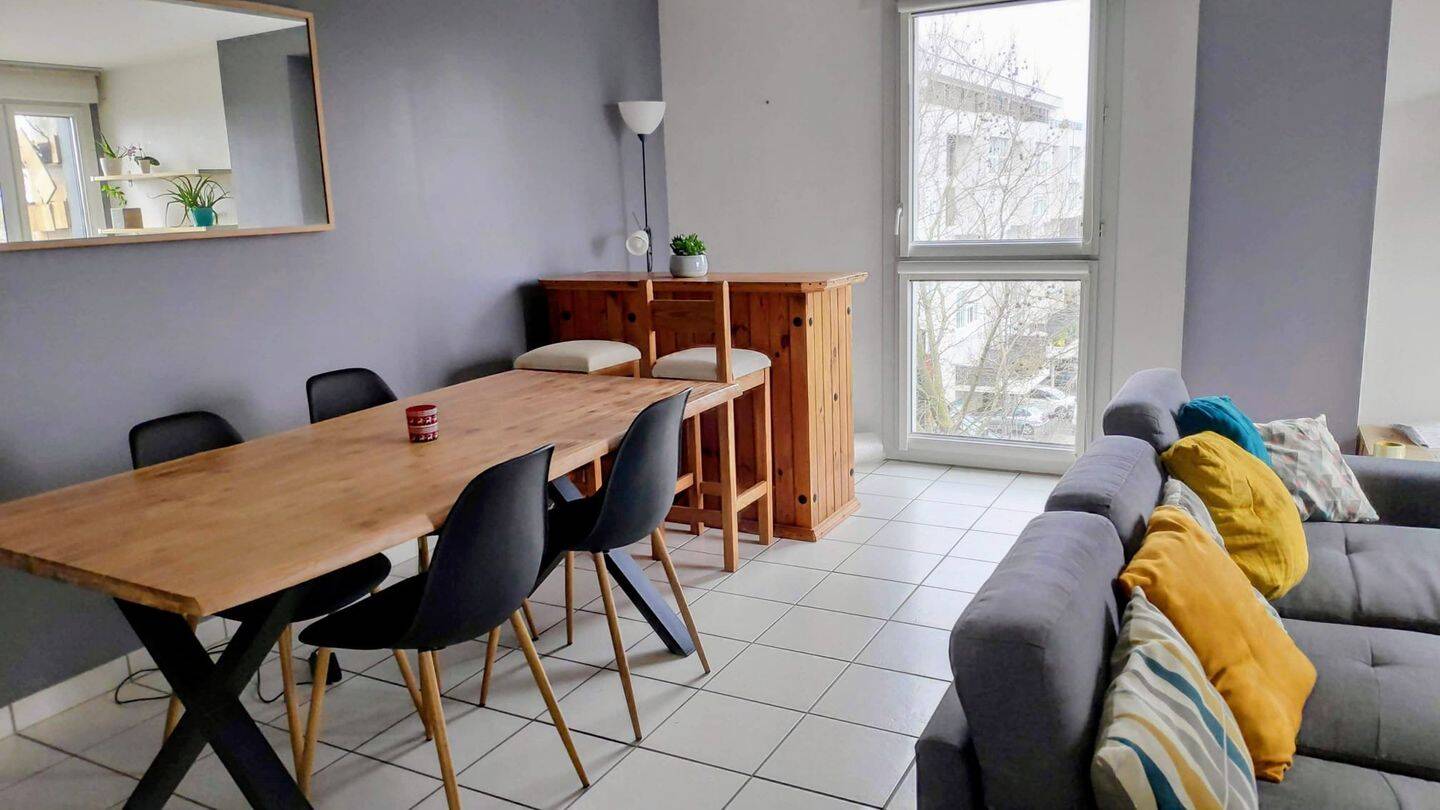 Appartement 5 pièces 80 m² · à Saint-Herblain · 80 m² · 1 050 €