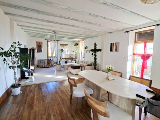 Maison à vendre 225 000 € 4 pièces 3 chambres 154 m² 804 m² de terrain Laprade 16390