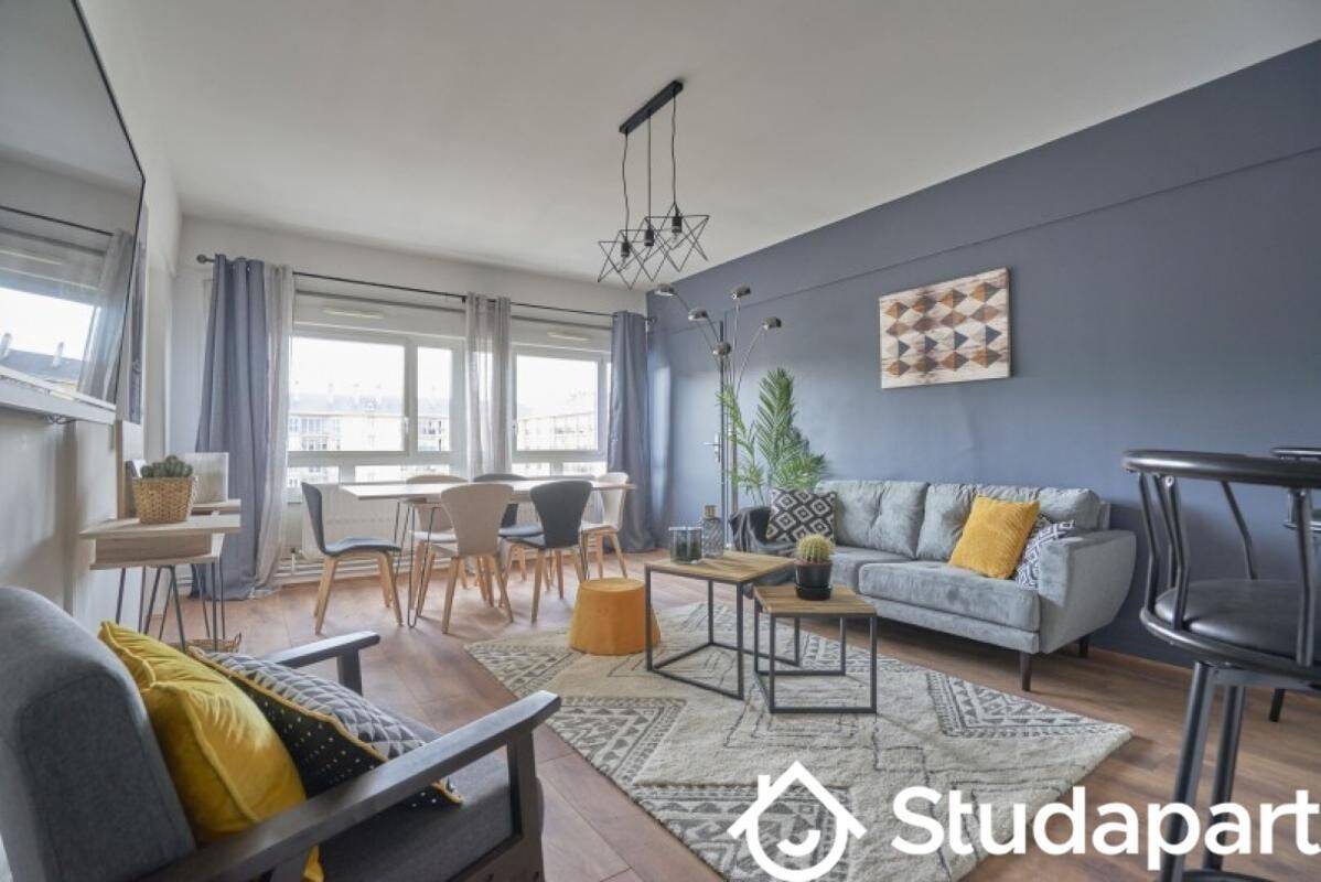 1 pièce 12 m² · à Reims · 12 m² · 470 €