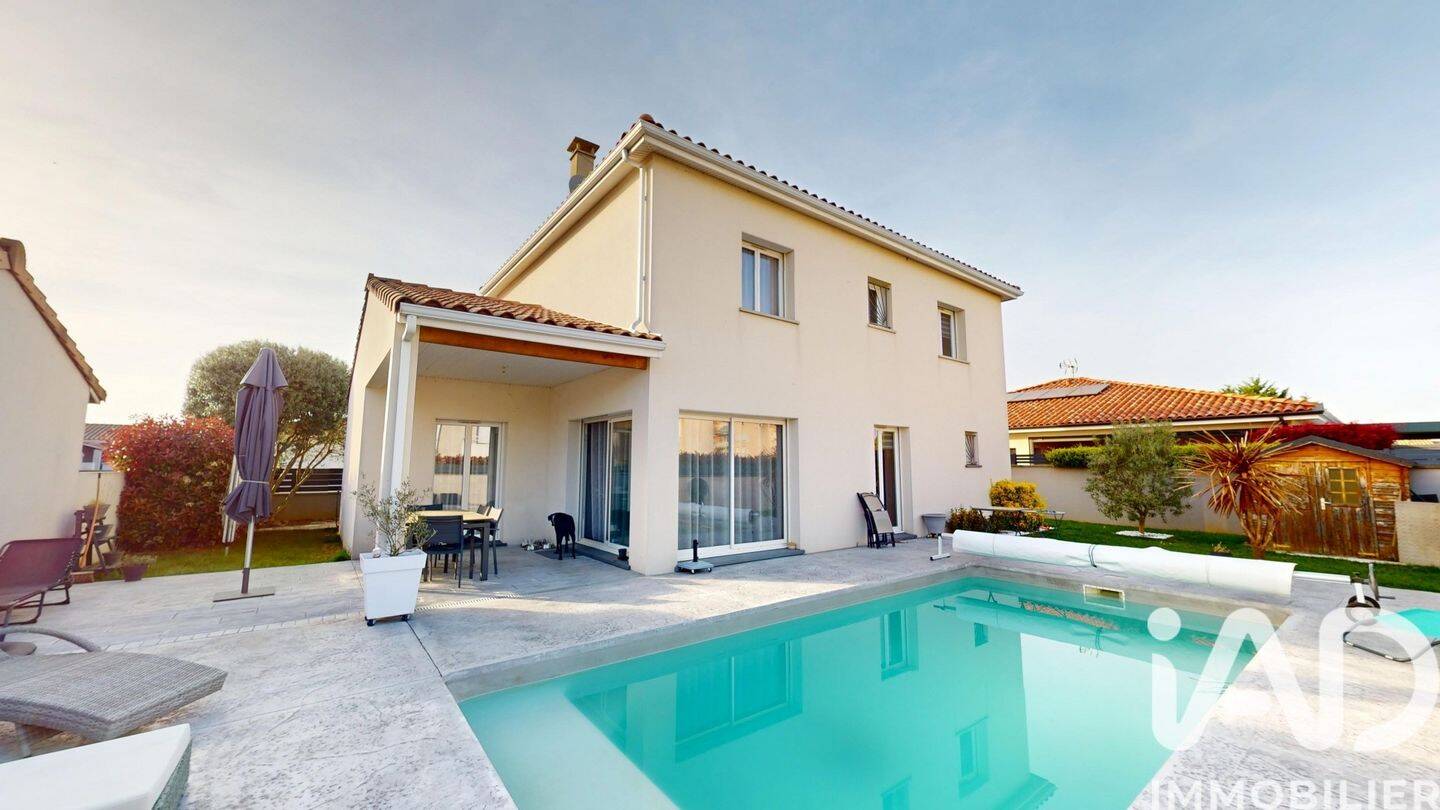 Maison 6 pièces 135 m² · à Frouzins · 135 m² · 390 000 €