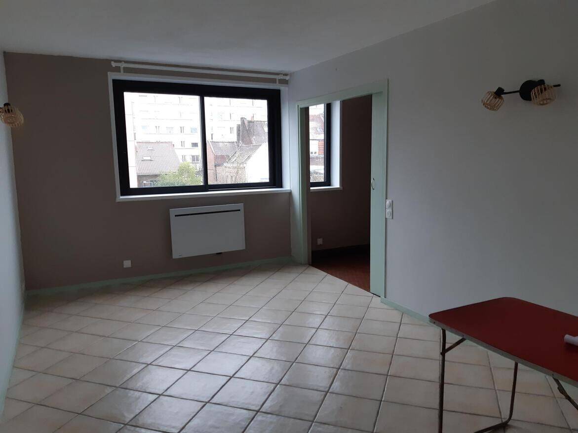 Appartement 2 pièces 44 m² · à Lille · 43,6 m² · 701 €