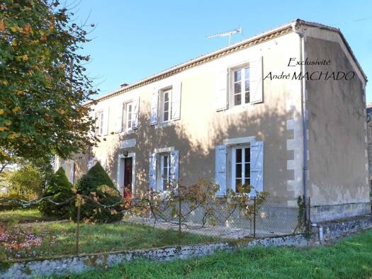 Maison à vendre 160 000 € 7 pièces 4 chambres 130 m² 4 185 m² de terrain Moncrabeau 47600