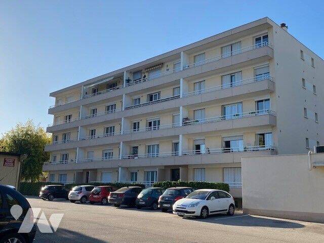Appartement 2 pièces 44 m² · à Dijon · 43,5 m² · 50 000 €