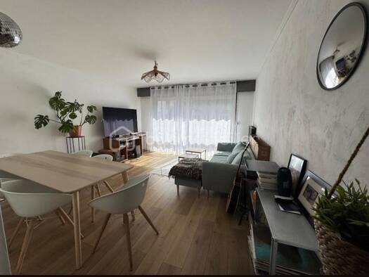 Appartement à vendre 139 000 € 3 pièces 2 chambres 70 m² Étage 1/5 Centre Lannion 22300