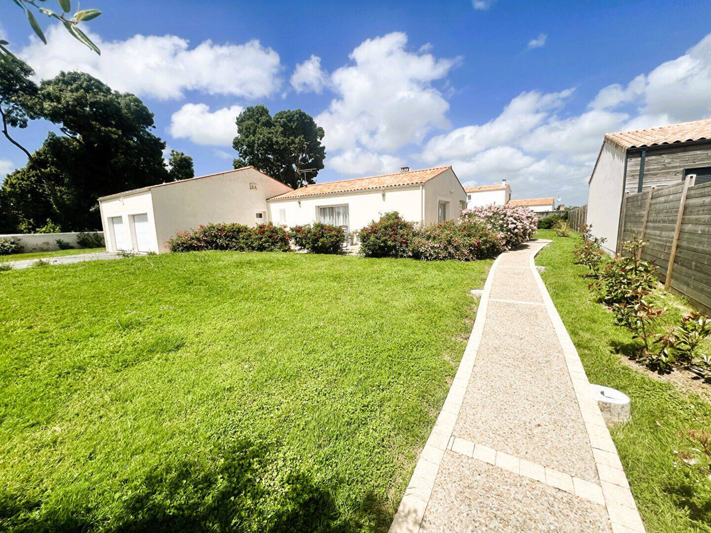 Maison 7 pièces 150 m² · à Aigrefeuille-d'Aunis · 150 m² · 420 000 €