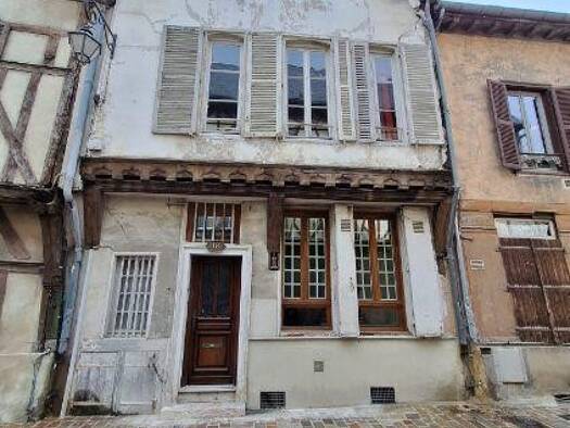 Maison à vendre 163 000 € 5 pièces 3 chambres 120 m² 69 m² de terrain Cathédrale Troyes 10000