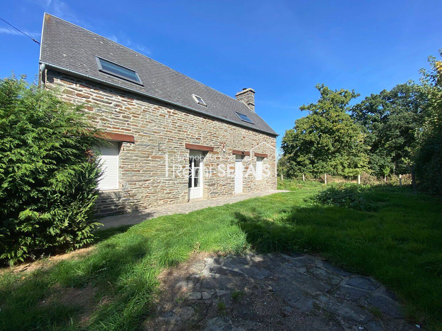 Maison 6 pièces 94 m² · à Valdallière · 94 m² · 100 000 €