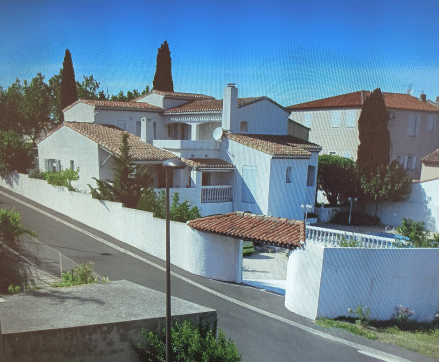 Maison 8 pièces 205 m² · à Fos-sur-Mer · 205 m² · 148 450 €