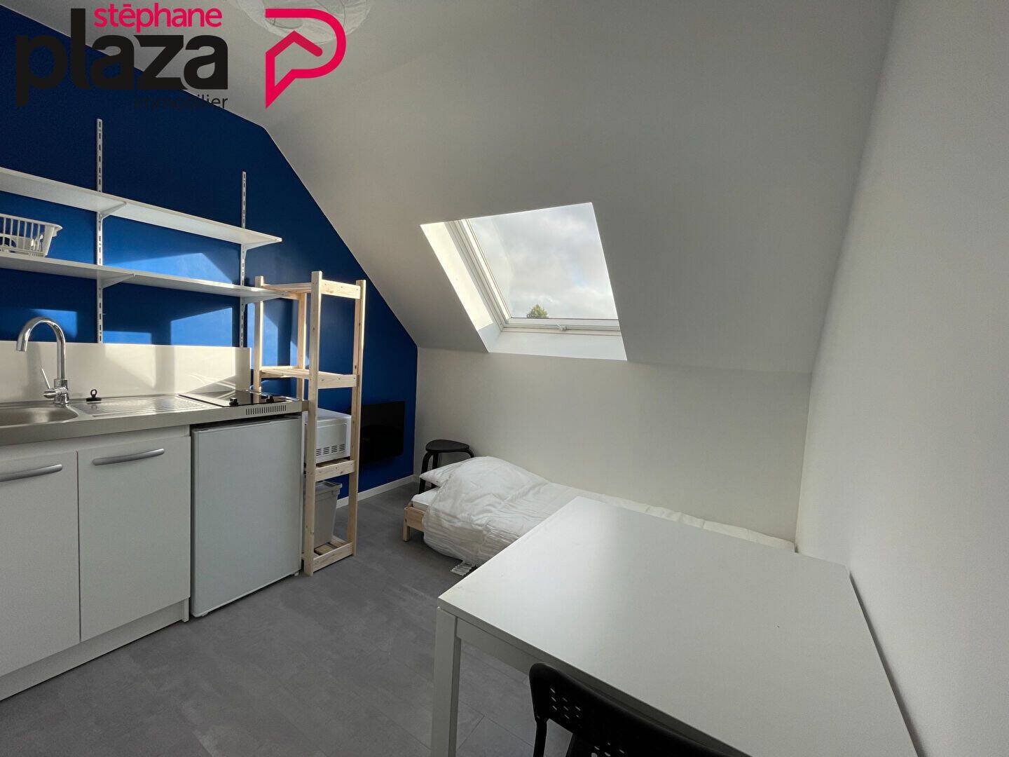 Appartement 1 pièce 9 m² · à Quimper · 9 m² · 360 €