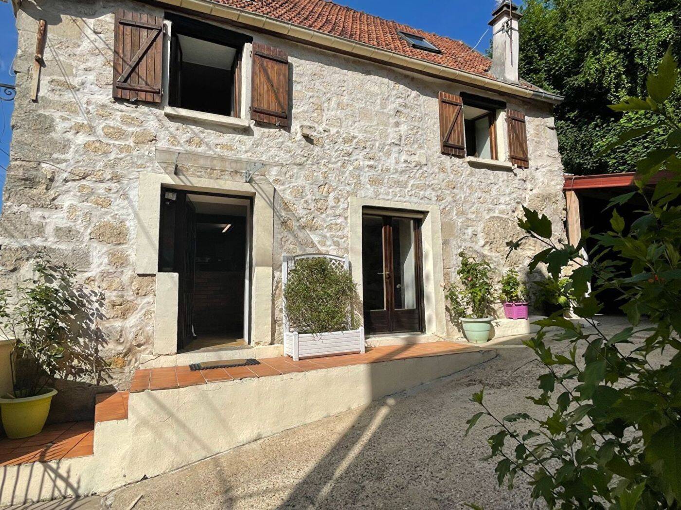 Maison 5 pièces 89 m² · à Chars · 89 m² · 1 200 €