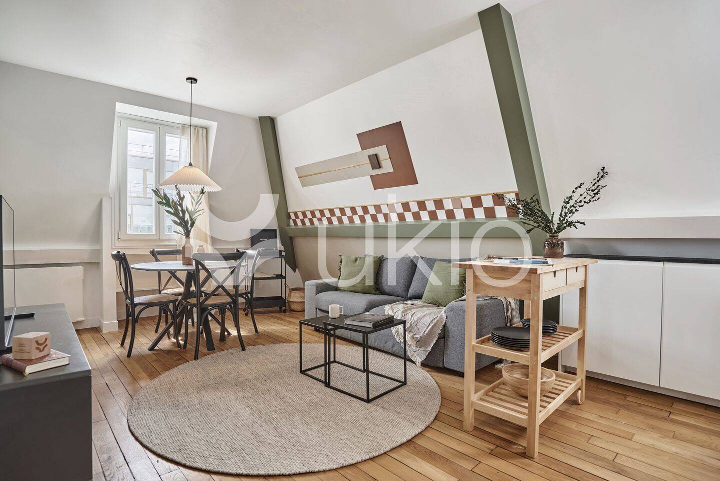 Appartement 2 pièces 42 m² · à Paris 17ème Arrondissement · 42 m² · 3 685 €