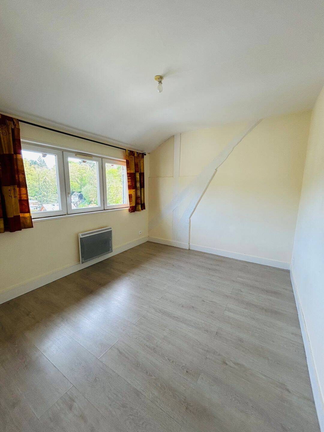 Appartement 1 pièce 19 m² · à Lisieux · 19 m² · 360 €/mois