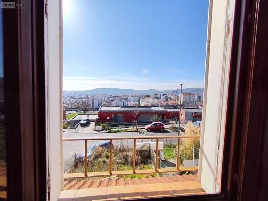 Maison à vendre 228 800 € 4 pièces 3 chambres 102 m² 263 m² de terrain Clermont-Ferrand 63100