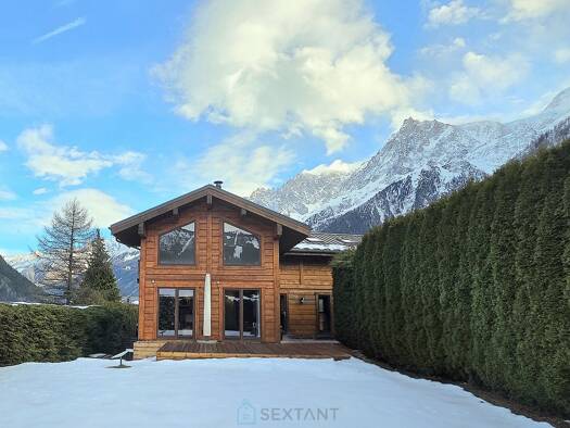 Maison à vendre 1 290 000 € 7 pièces 4 chambres 220 m² 700 m² de terrain Les Houches 74310