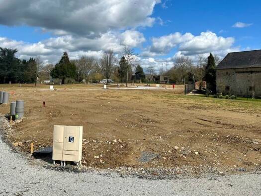 Terrain constructible viabilisé à vendre 170 000 € 480 m² de terrain Centre Ville Saint-Médard-en-Jalles 33160