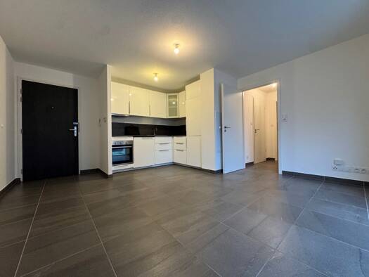 Appartement à vendre 177 000 € 2 pièces 1 chambre 45 m² RDC/3 Village-Neuf 68128