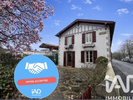 Maison de ville à vendre 304 000 € 5 pièces 3 chambres 178 m² 475 m² de terrain Cambo-les-Bains 64250