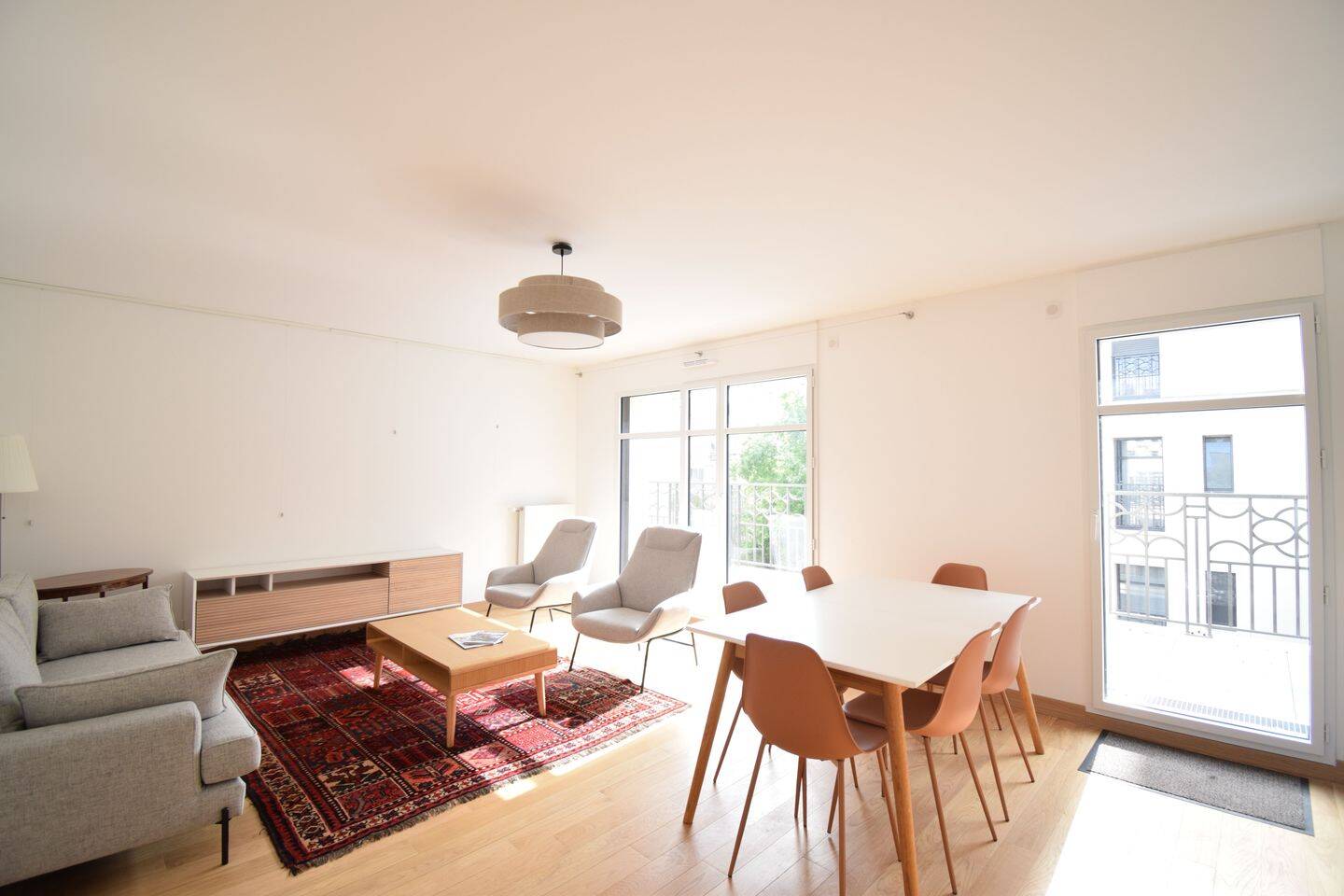 Appartement 5 pièces 111 m² · à Levallois-Perret · 111 m² · 3 900 €