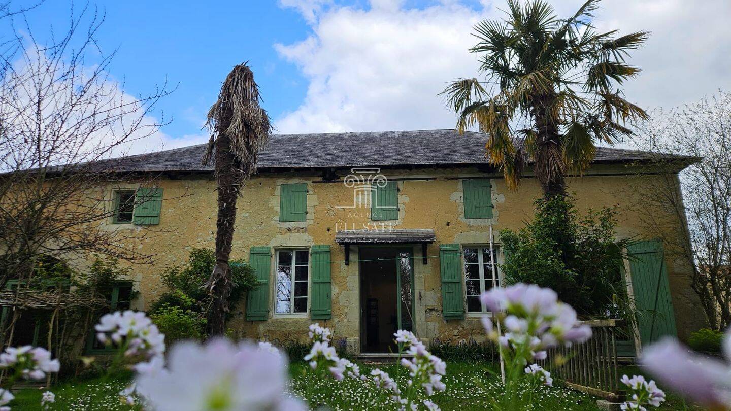 MAISON EN PIERRE de 180 m2, 4 CHAMBRES - EN CAMPAGNE - SECTE