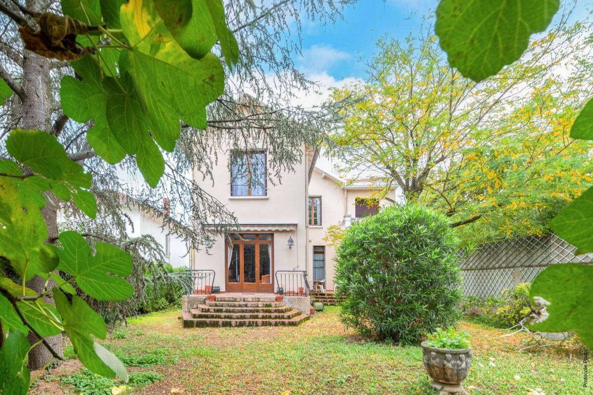 Maison 6 pièces 162 m² · à Toulouse · 162 m² · 849 000 €