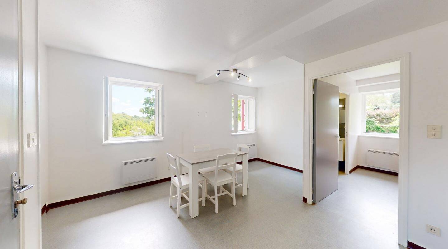 Appartement 2 pièces 36 m² · à Salmiech · 36,3 m² · 530 €