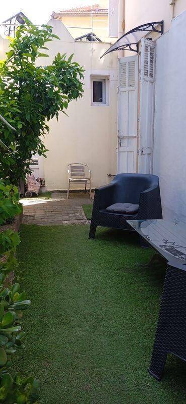 Appartement 1 pièce 24 m² · à Marseille 9ème Arrondissement · 24 m² · 650 €