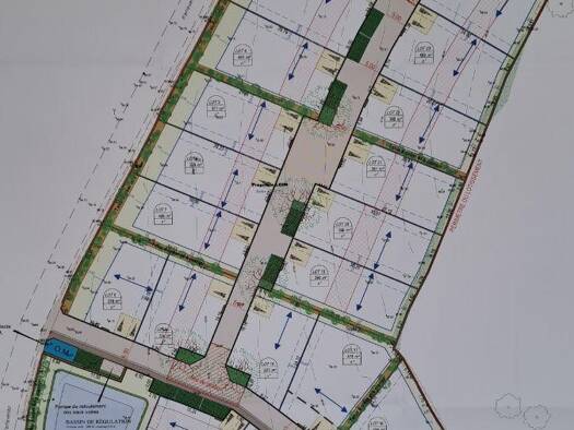 Terrain constructible à vendre 46 640 € Plougasnou 29630