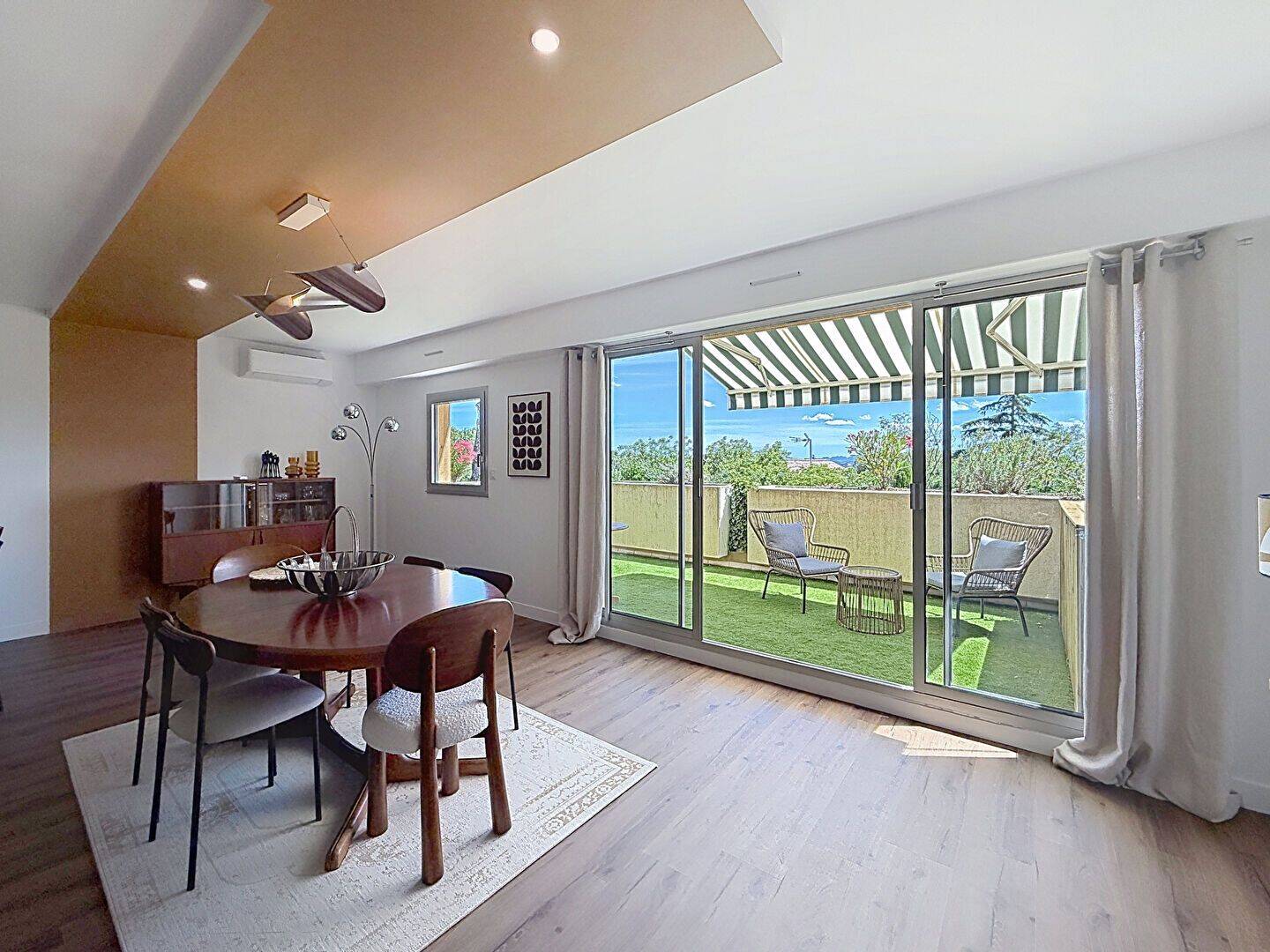 Appartement 4 pièces 102 m² · à Villeneuve-lès-Avignon · 101,6 m² · 415 000 €