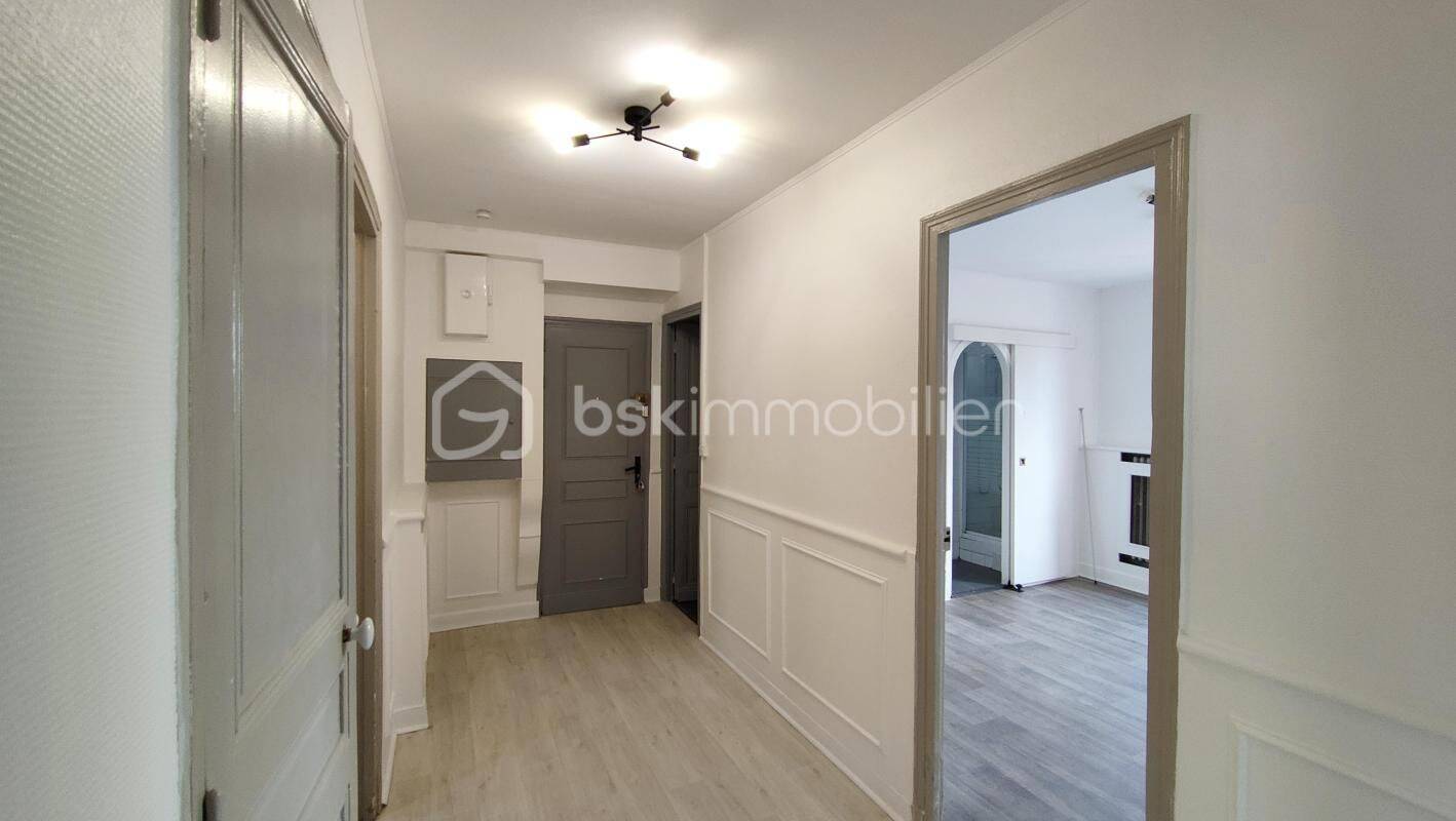 Appartement 3 pièces 57 m² · à Noisy-le-Sec · 56,7 m² · 189 000 €