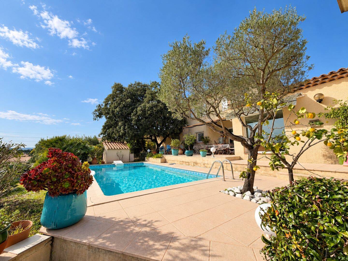 Maison 6 pièces 180 m² · à Puget-sur-Argens · 180 m² · 669 000 €