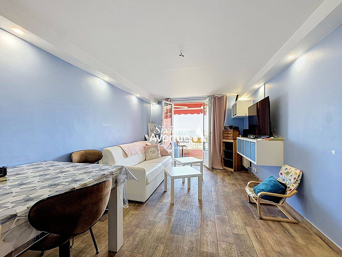 Appartement 4 pièces 81 m² · à Grasse · 81 m² · 245 000 €