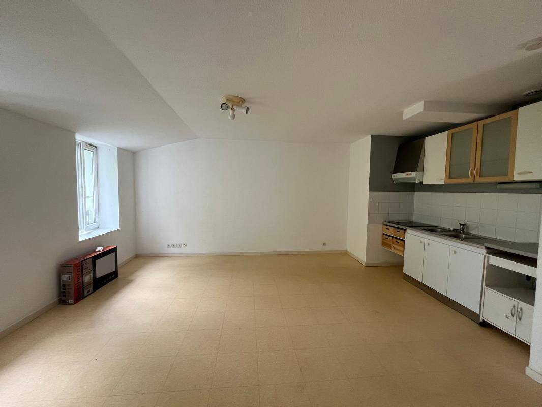 Appartement 3 pièces 58 m² · à Saint-Sever · 58,3 m² · 550 €/mois