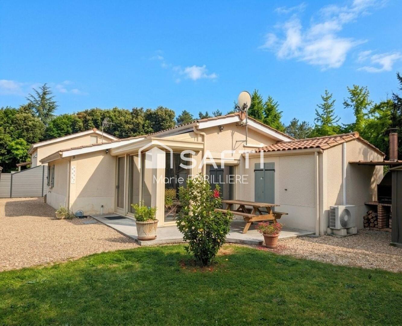 Maison 4 pièces 100 m² · à Abzac · 100 m² · 217 000 €