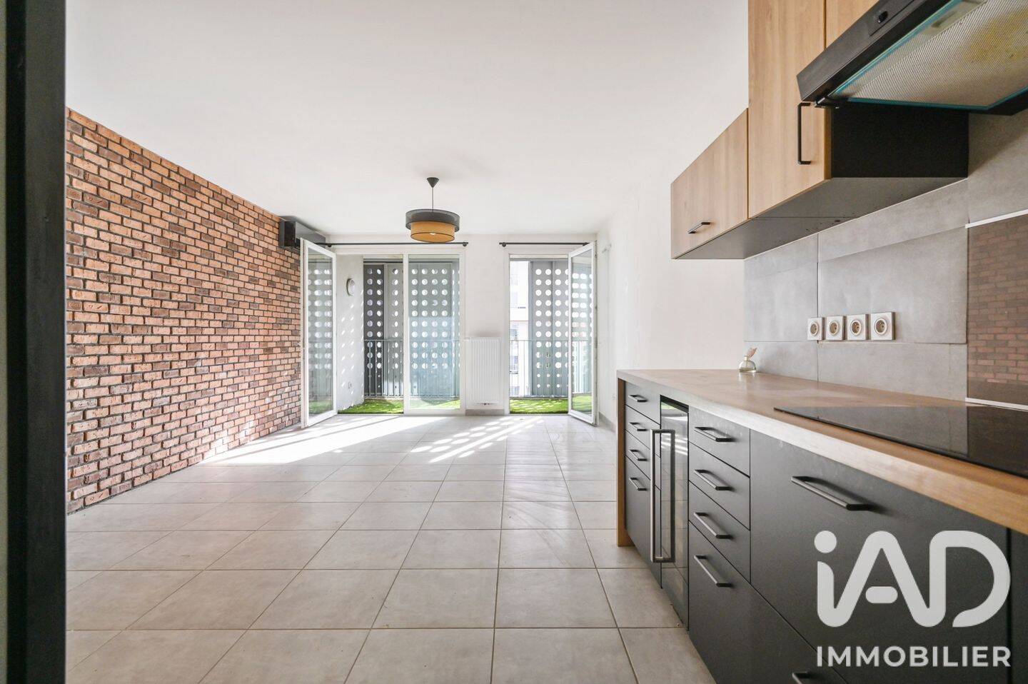 Appartement 3 pièces 64 m² · à Marseille 2ème Arrondissement · 64 m² · 1 095 €
