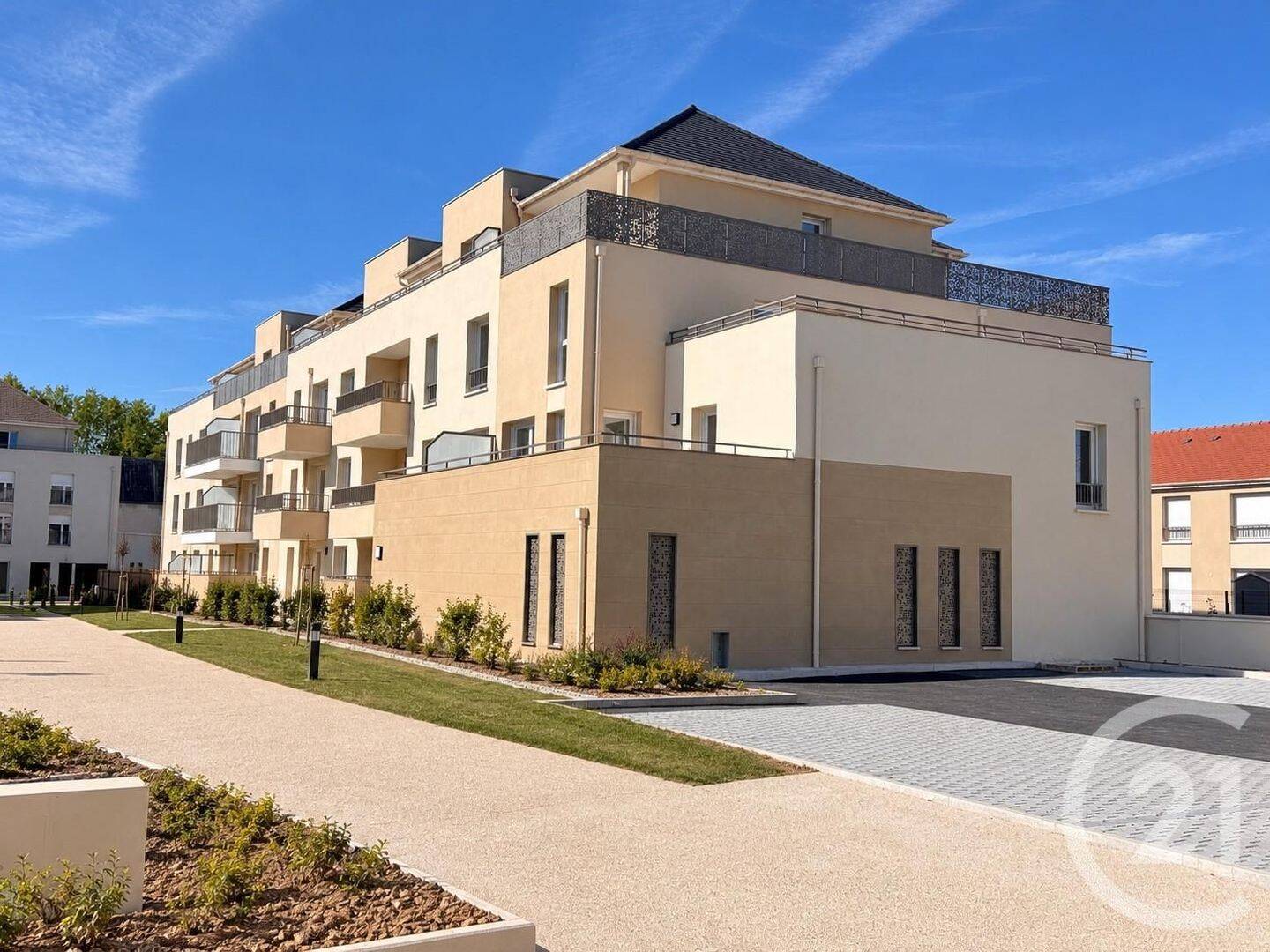 Appartement 3 pièces 69 m² · à Saint-Fargeau-Ponthierry · 69,4 m² · 1 221 €/mois