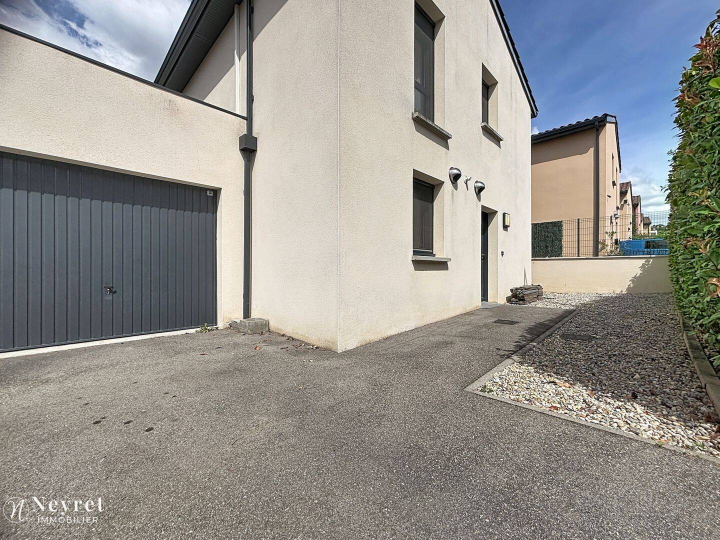 Maison 4 pièces 88 m² · à Communay · 88 m² · 355 000 €