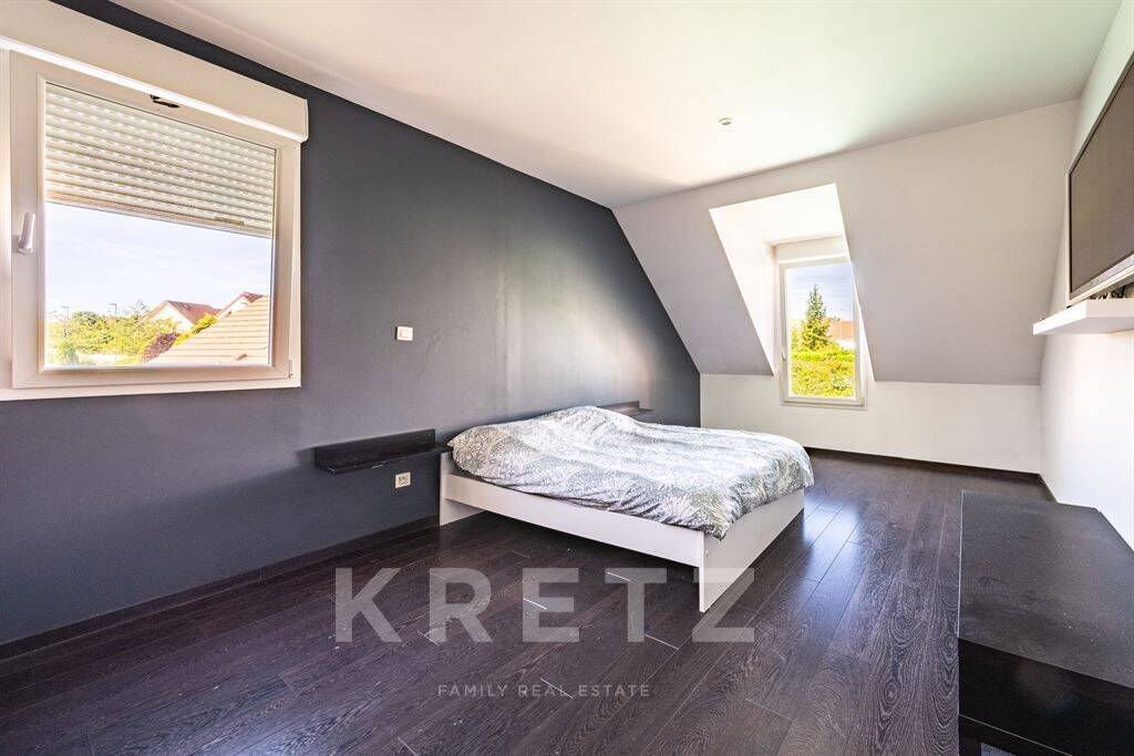 RARE SUR SECTEUR PRISE - CONTEMPORAINE FAMILIALE AVEC PISCINE - — 21